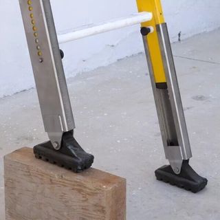 Escalera fibra 12 peldaños 