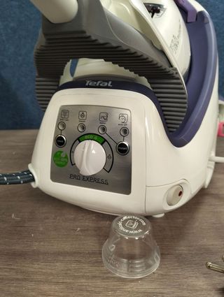 Estación de vapor Tefal GV 8335 Pro Express Turbo