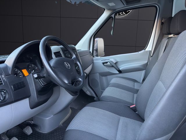 Mercedes-Benz Sprinter 2012