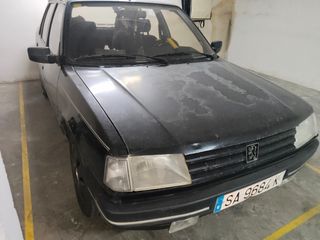 Peugeot 309 1990