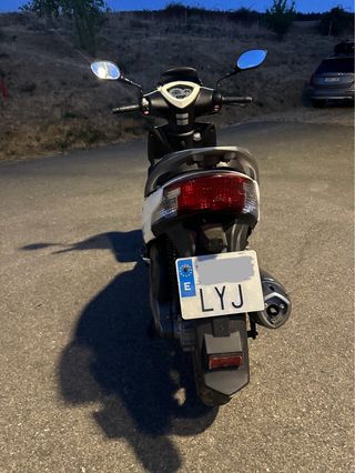 Kymco Agility City 125 - Scooter