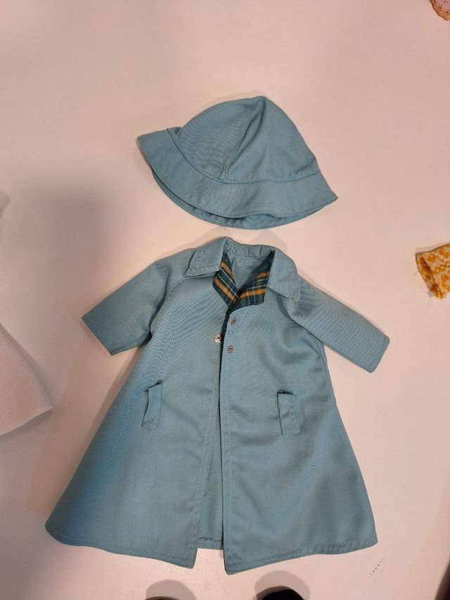 Conjunto Nancy auténtico de Famosa, gabardina