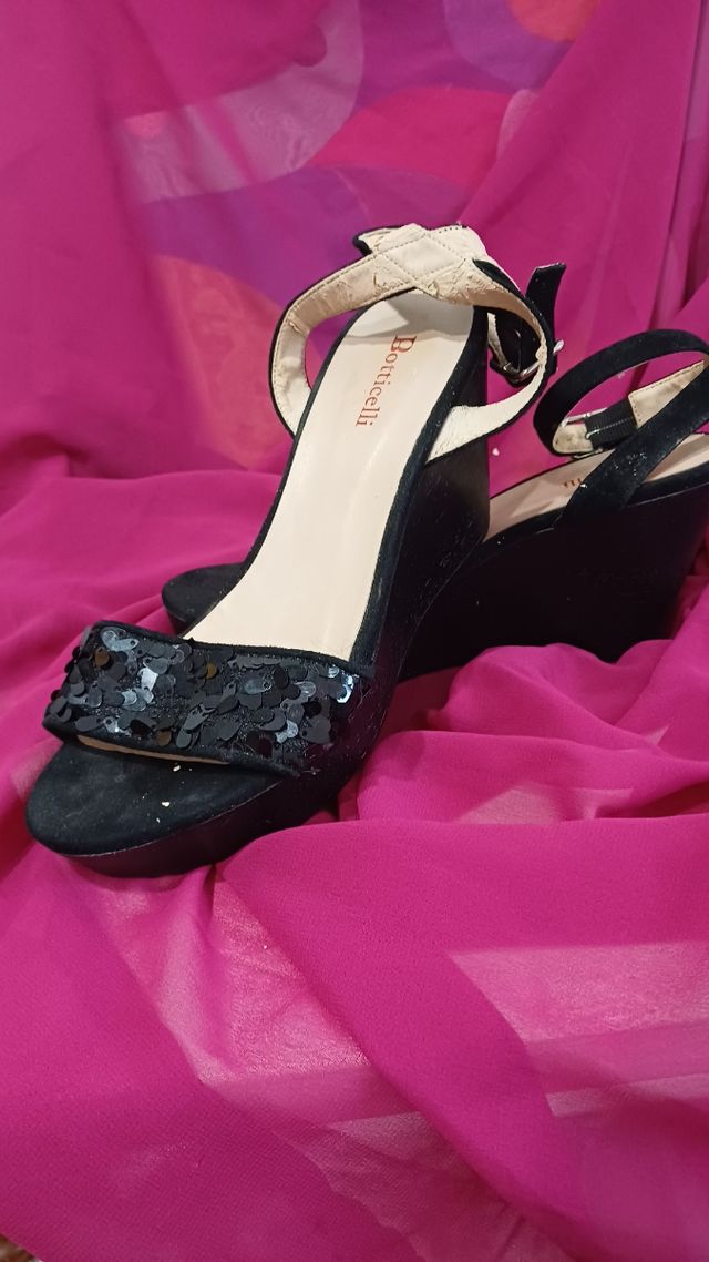 Botticelli sandalias negras