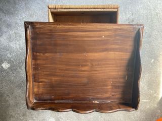 Mesita alta madera-metal-mimbre