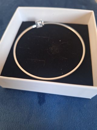 Pulsera plateada brillo - Talla M/L de Lbylilo