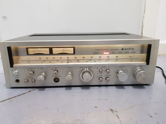 Sanyo JCX 2200LU - Receptor Estéreo