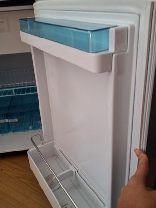 Nevera pequeña CZ E series