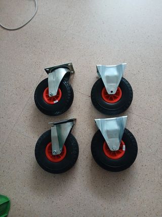 4 Ruedas 2 fijas 2 giratorias de 250 mm