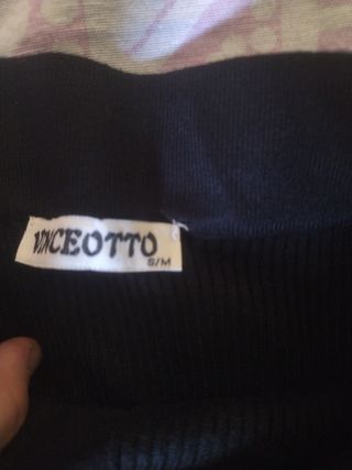 Falda negra tubo invierno