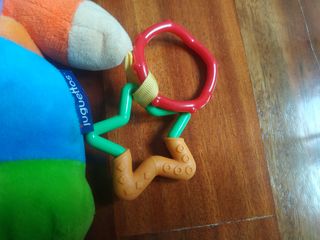 Peluche Perro Bebés con sonajero y mordedor