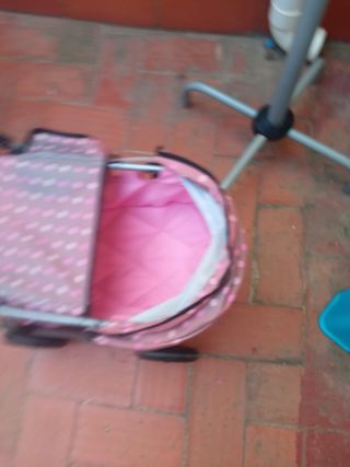 Coche bebé juguete rosa