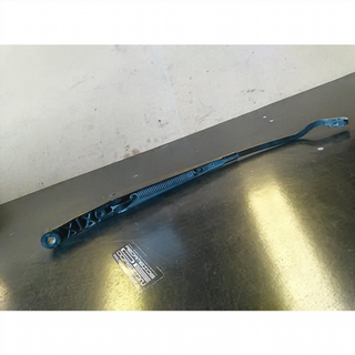 Brazo limpia delantero derecho Seat Ibiza 