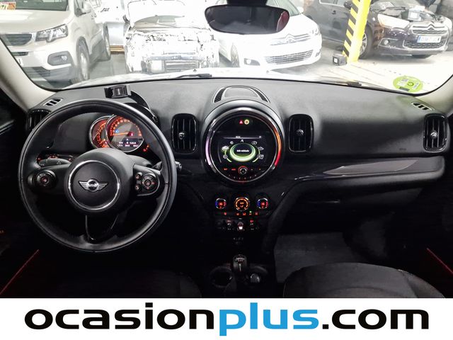 MINI MINI Countryman Cooper 100 kW (136 CV)