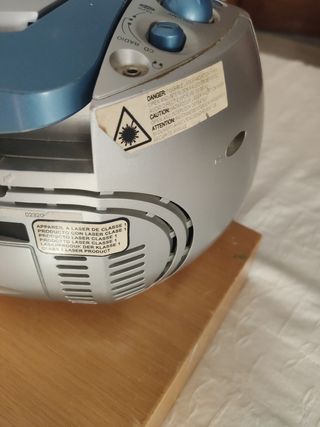 Radio CD Nevir - Reproductor de CD Portátil