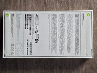 iPhone 16 Pro - 512GB - Titanio natural 