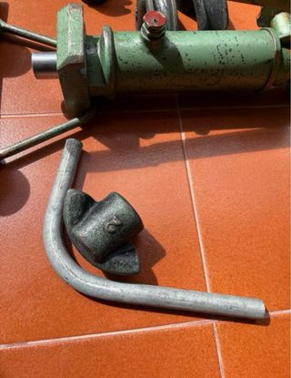 Herramienta Curvadora tubos marca VAS Mod-9 + baúl