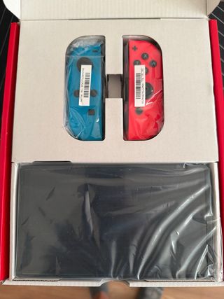 Nintendo Switch OLED con extra