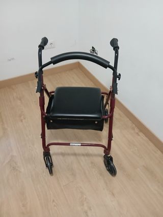 Silla de ruedas plegable
