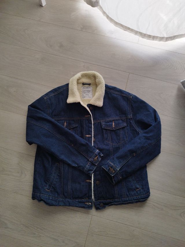Cazadora vaquera Pull&Bear borrego M. UNISEX