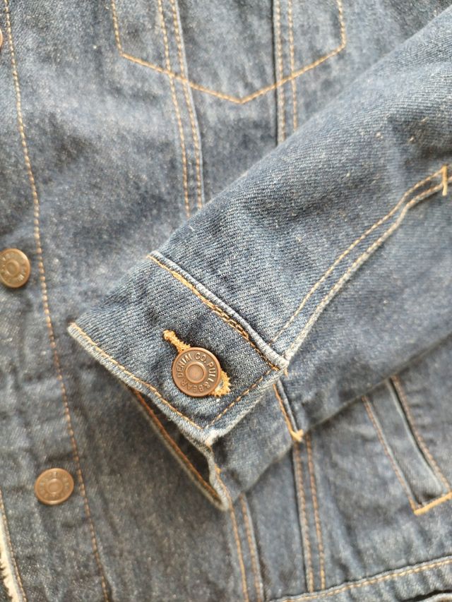 Cazadora vaquera Pull&Bear borrego M. UNISEX