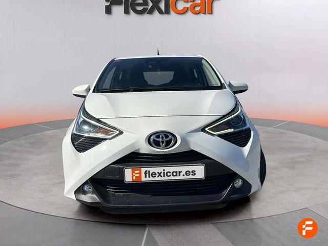 Toyota Aygo 1.0 70 x-play