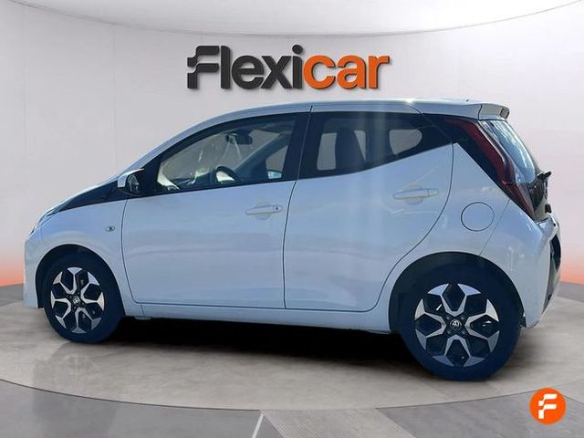 Toyota Aygo 1.0 70 x-play