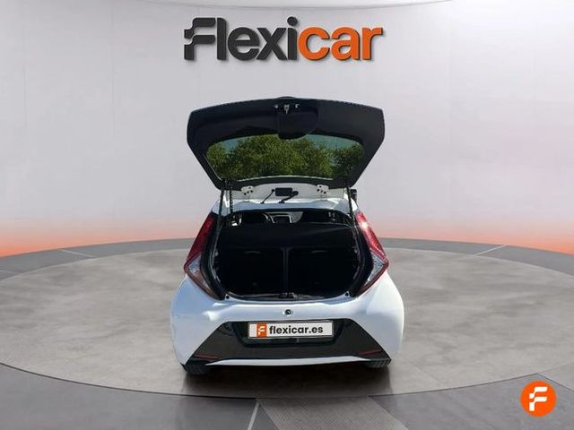 Toyota Aygo 1.0 70 x-play