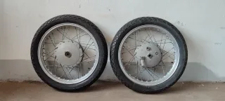 Ruedas moto Ossa clásica