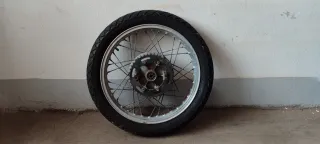 Ruedas moto Ossa clásica