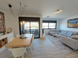 Piso en venta en Platja Llarga en Castell-Platja d´Aro