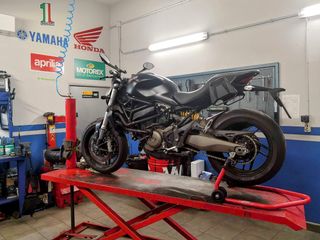 TRASPASO TALLER DE MOTOS NEGOCIABLE