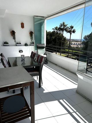 Piso en venta en Riviera del Sol en Mijas