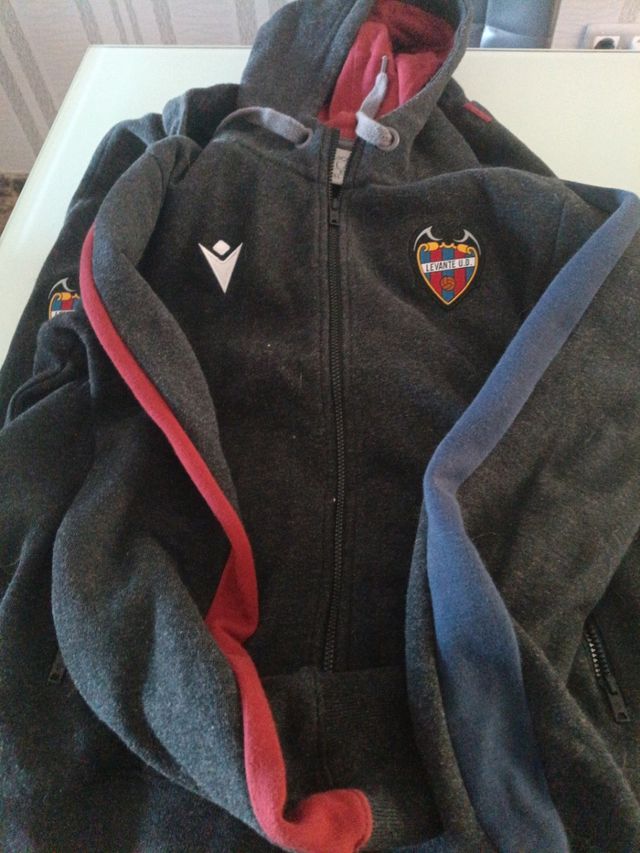 Chándal Levante UD Gris Talla hasta 1 58 de altura