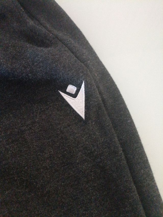 Chándal Levante UD Gris Talla hasta 1 58 de altura