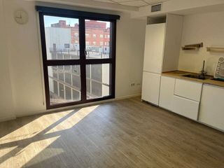 Oficina en alquiler en Eixample Nord – La Devesa en Girona
