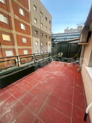 Ático en alquiler en Hospitales - Campus en Salamanca