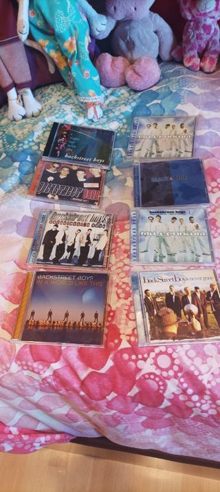8 CDs Backstreet Boys