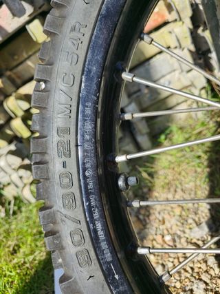 Llantas Moto BMW F800 GS usada