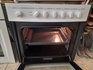 Horno y vitrocerámica marca Teka