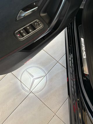 Mercedes-Benz A 35 4MATIC AMG