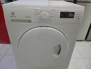 SECADORA MARCA ELECTROLUX DE 8 KG