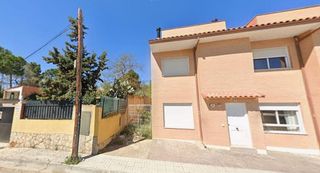 Casa adosada en venta en María de Huerva