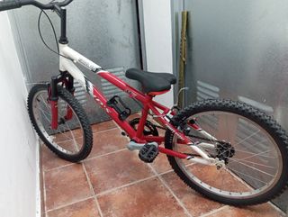 Bicicleta tipo BMX/Dirt Cups ATX 20 pulgadas