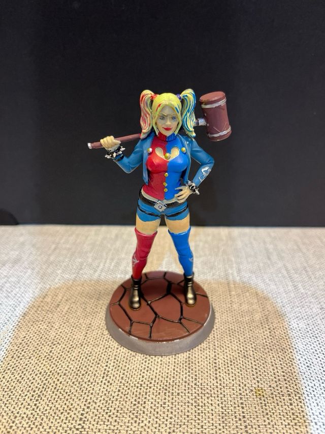 Harley Quinn DC Figura de resina