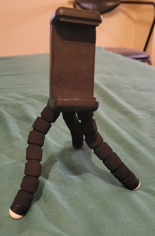 Mini trípode móvil