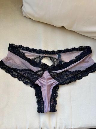 Slip Victoria's Secret pizzo cut-out