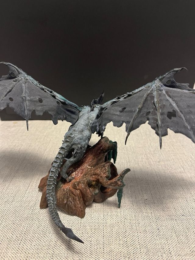 Figura Dragón Resina Fantasía