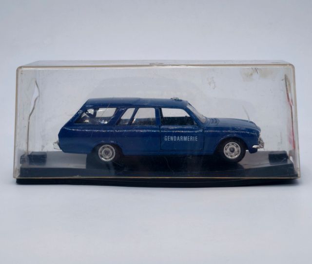 PEUGEOT 504 GENDARMERIE 1:43 VEREM 198