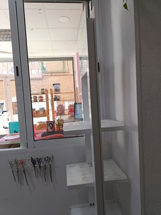 Expositor Artero Cosméticos