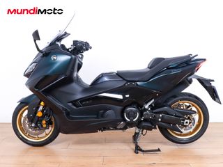 YAMAHA T-MAX 560 TECH MAX